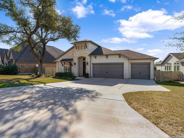 633 Vale, New Braunfels, TX 78132