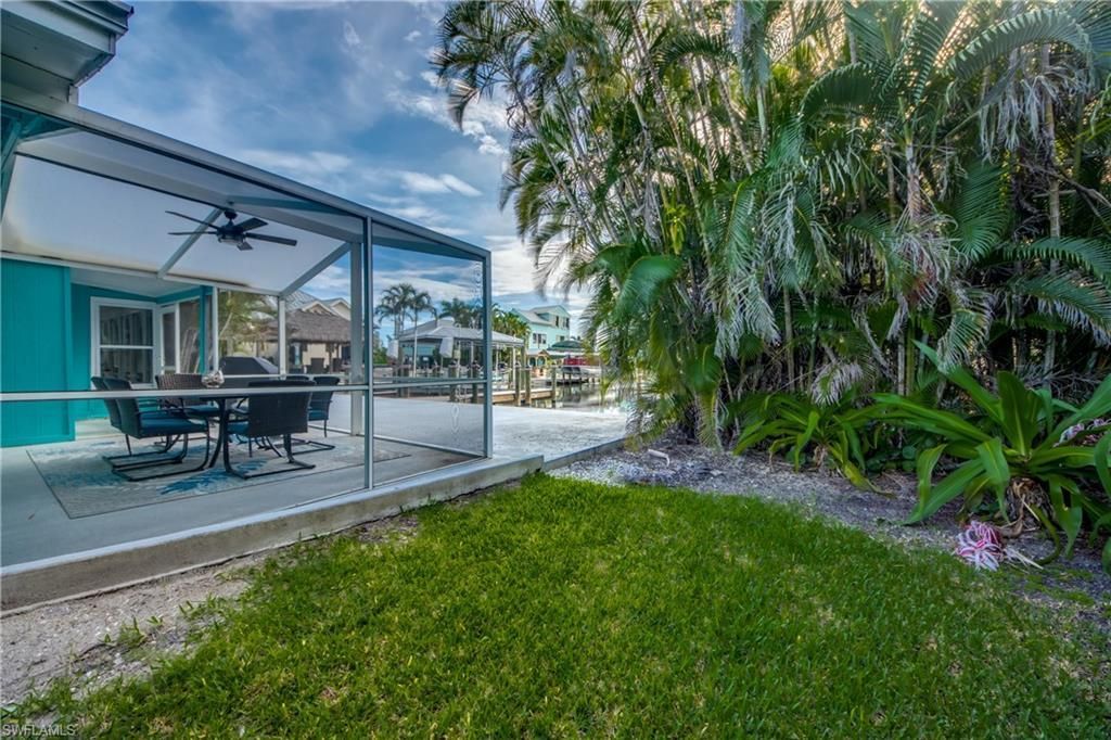 2660 Date St, Saint James City, FL 33956 Photo