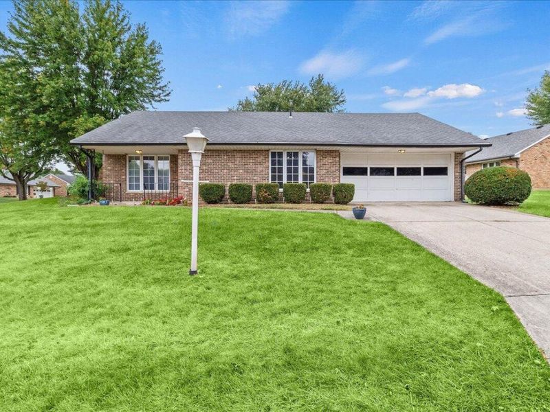 2137 Manhattan Boulevard, Springfield, OH 45504 Photo 1