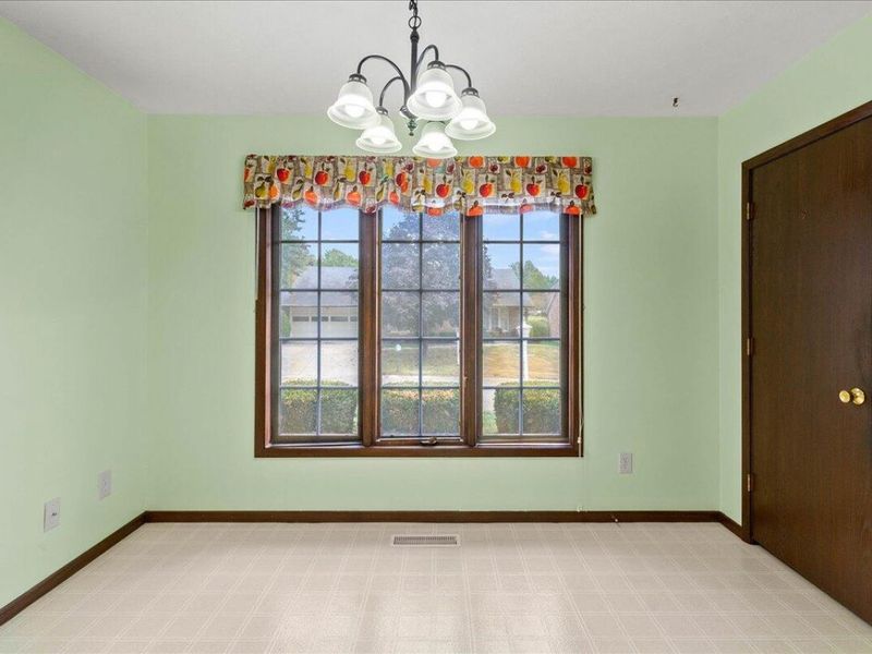 2137 Manhattan Boulevard, Springfield, OH 45504 Photo 16