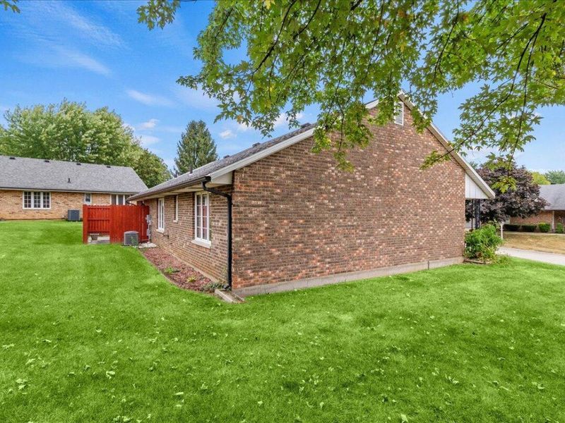 2137 Manhattan Boulevard, Springfield, OH 45504 Photo 31