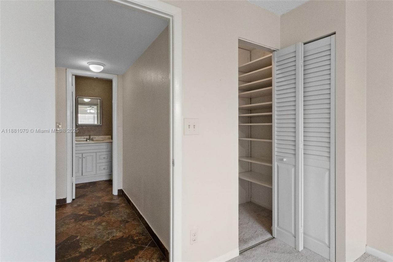 9620 Sunrise Lakes Blvd, Unit 205, Sunrise, FL 33322 Photo