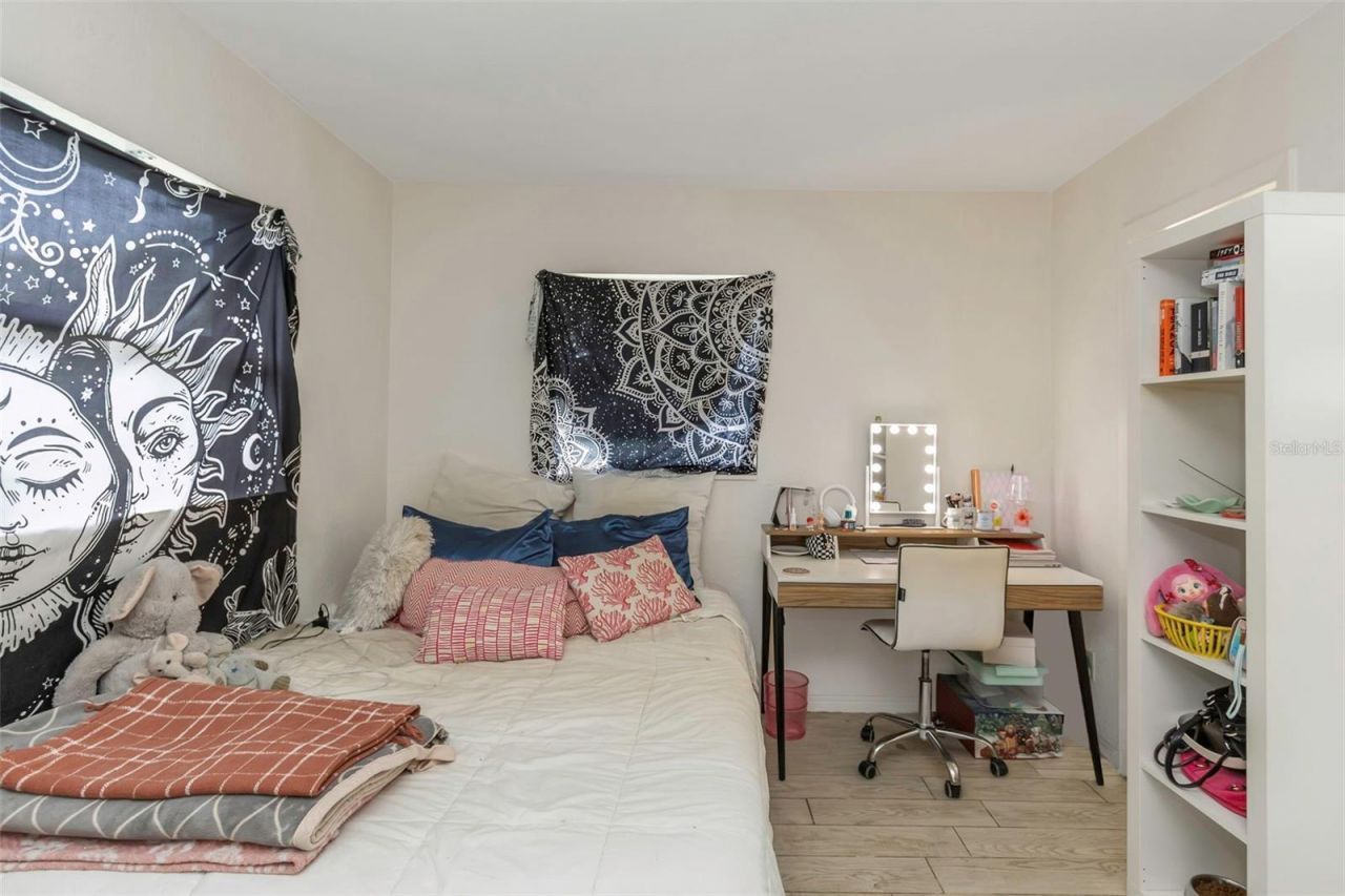 2600 56th Lane N, Saint Petersburg, FL 33710 Photo