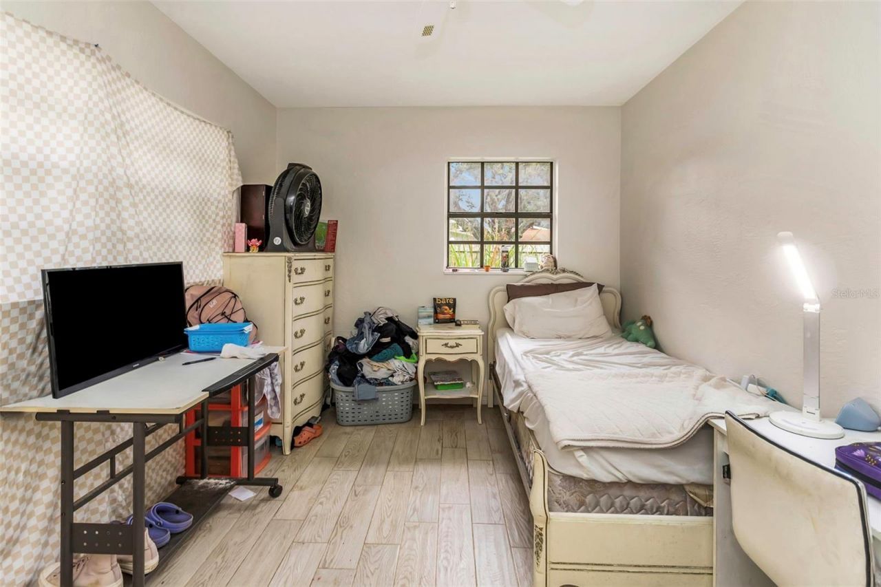 2600 56th Lane N, Saint Petersburg, FL 33710 Photo