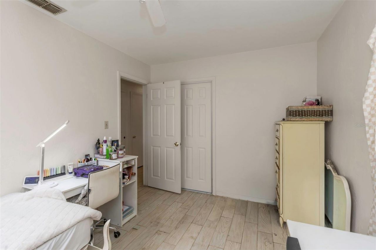 2600 56th Lane N, Saint Petersburg, FL 33710 Photo