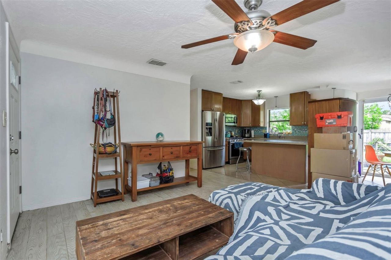 2600 56th Lane N, Saint Petersburg, FL 33710 Photo