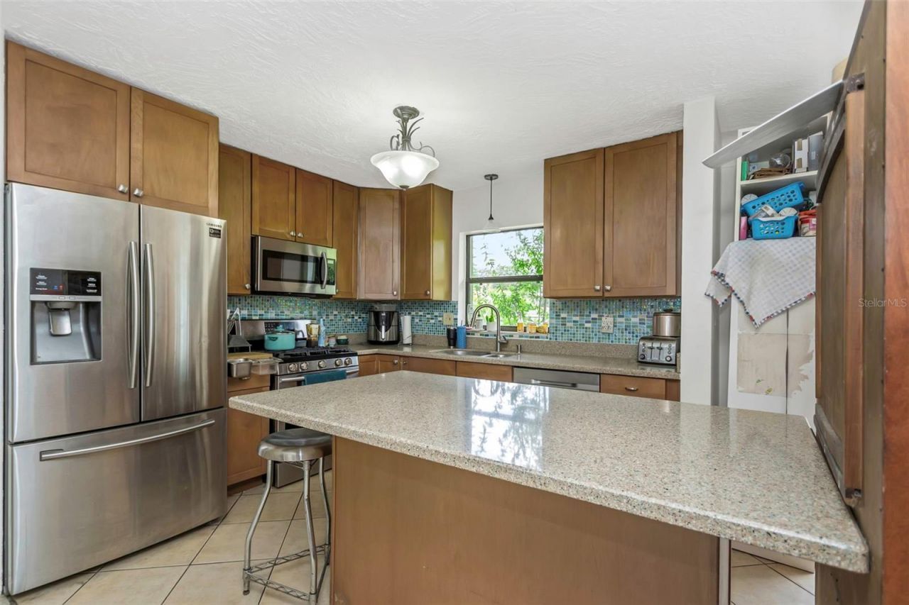 2600 56th Lane N, Saint Petersburg, FL 33710 Photo