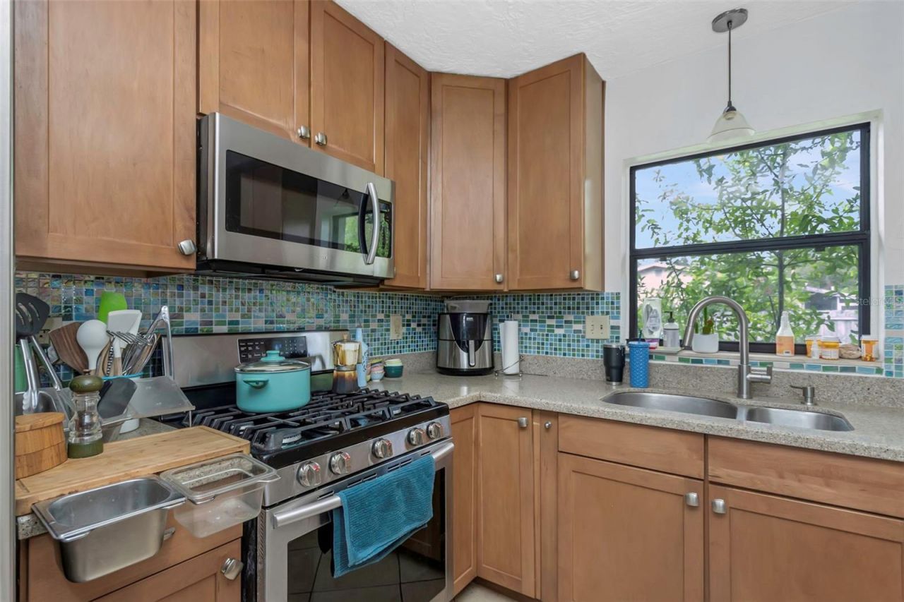 2600 56th Lane N, Saint Petersburg, FL 33710 Photo