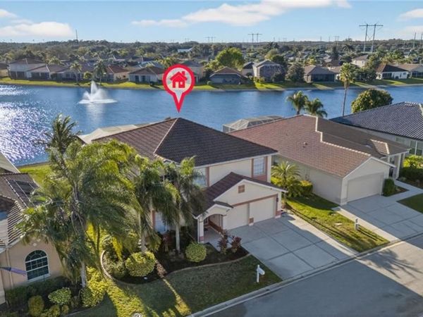 11169 Lakeland CIR, FORT MYERS, FL 33913