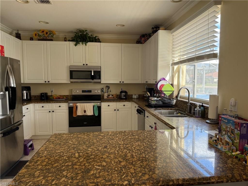 11169 Lakeland Cir, Fort Myers, FL 33913 Photo