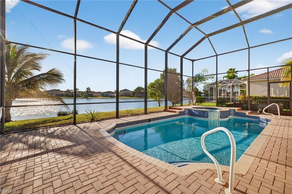 11169 Lakeland Cir, Fort Myers, FL 33913 Photo