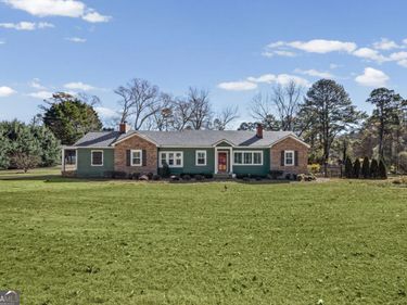 1428 Welcome Road, Newnan, GA 30263