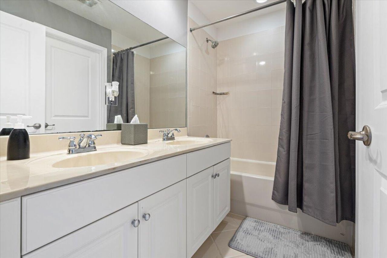 11769 SW Bennington Circle, Port Saint Lucie, FL 34987 Photo