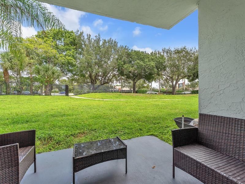 9022 W Atlantic Boulevard, Unit 213, Coral Springs, FL 33071 Photo