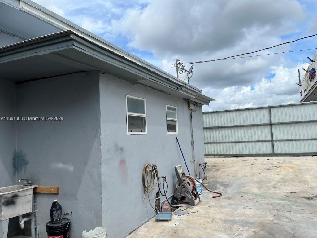 Please Call For Address, Miami, FL 33142 Photo