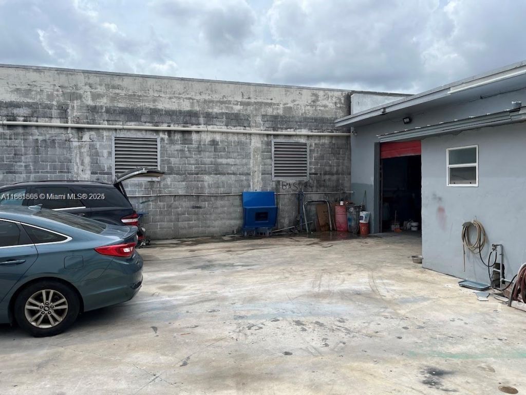 Please Call For Address, Miami, FL 33142 Photo