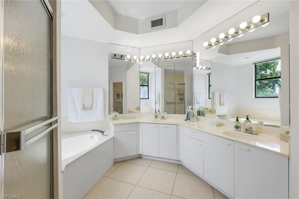 Please Call For Address, Unit 301, Naples, FL 34108 Photo