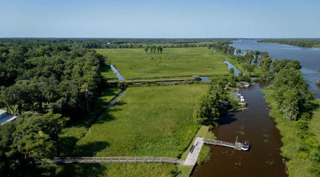 313 Rossdhu Avenue Photo 19