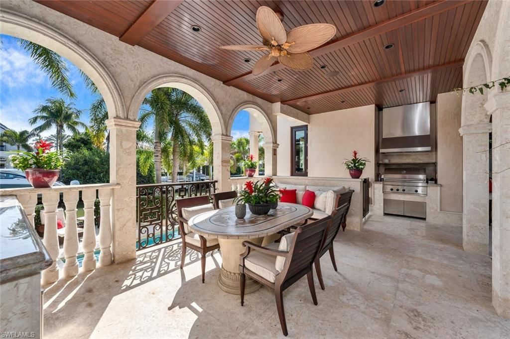 2233 Forrest Ln, Naples, FL 34102 Photo