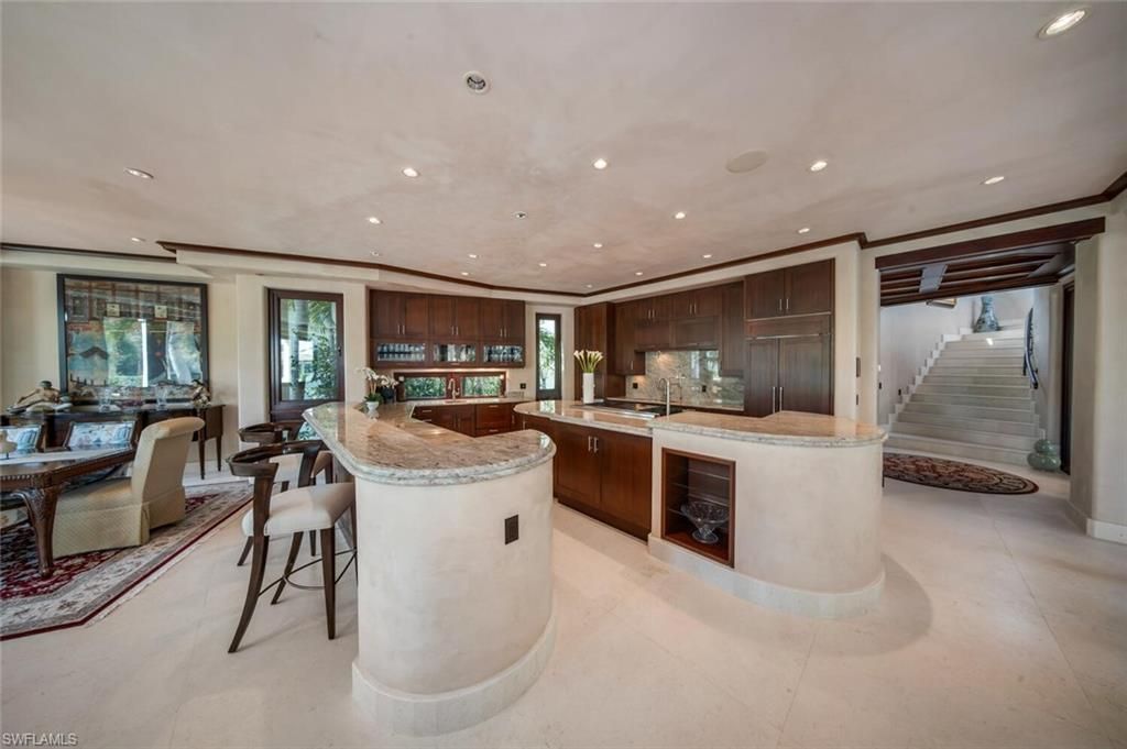 2233 Forrest Ln, Naples, FL 34102 Photo