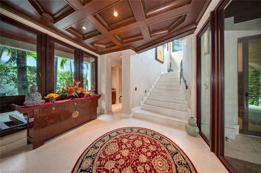2233 Forrest Ln, Naples, FL 34102 Photo