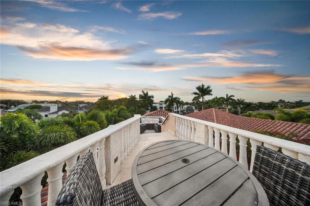 2233 Forrest Ln, Naples, FL 34102 Photo