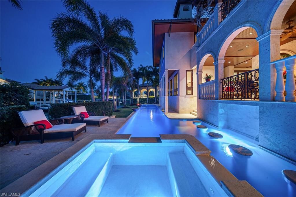 2233 Forrest Ln, Naples, FL 34102 Photo