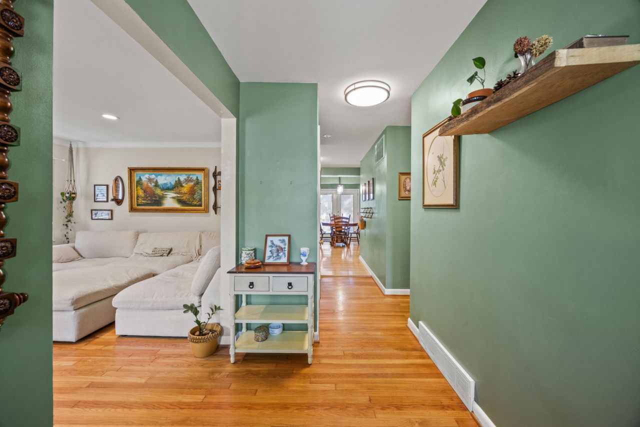 626 Seattle Drive, Lexington, KY 40503 Main Photo