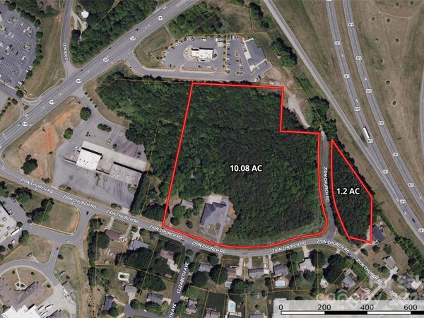 1100 Zion Church Road , Hickory, NC 28602