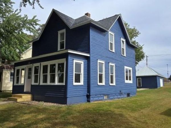 416 Plum Street, Lakefield, MN 56150