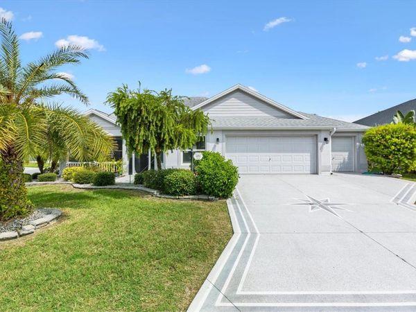 6094 DELPHINA LOOP, THE VILLAGES, FL 32163