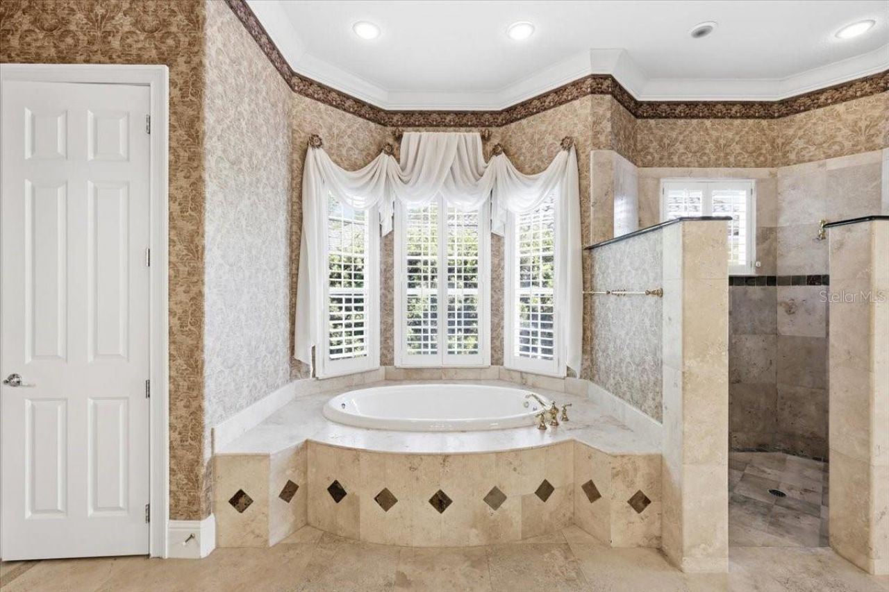 6102 S Hampshire Court, Windermere, FL 34786 Photo