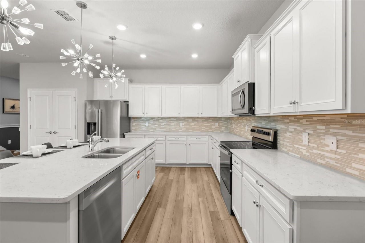 2210 Lelani Circle, Davenport, FL 33897 Photo