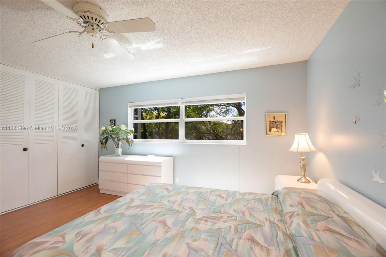 5000 NW 36th St, Unit 509, Lauderdale Lakes, FL 33319 Photo