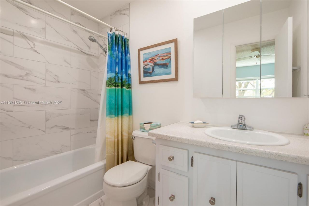 5000 NW 36th St, Unit 509, Lauderdale Lakes, FL 33319 Photo