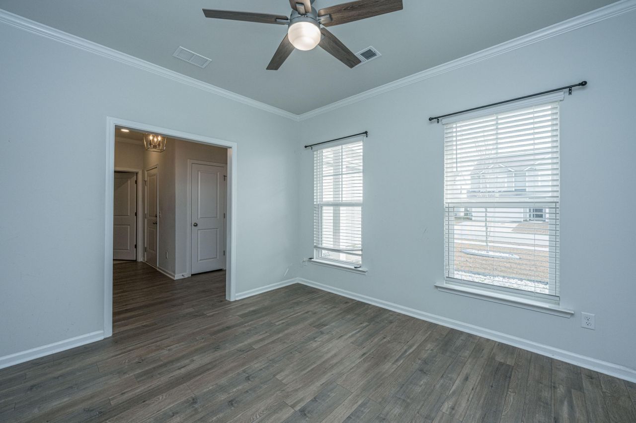 422 Silent Bluff Drive Photo 10