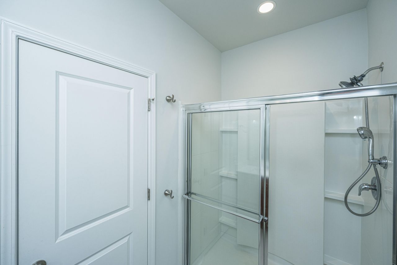 422 Silent Bluff Drive Photo 28