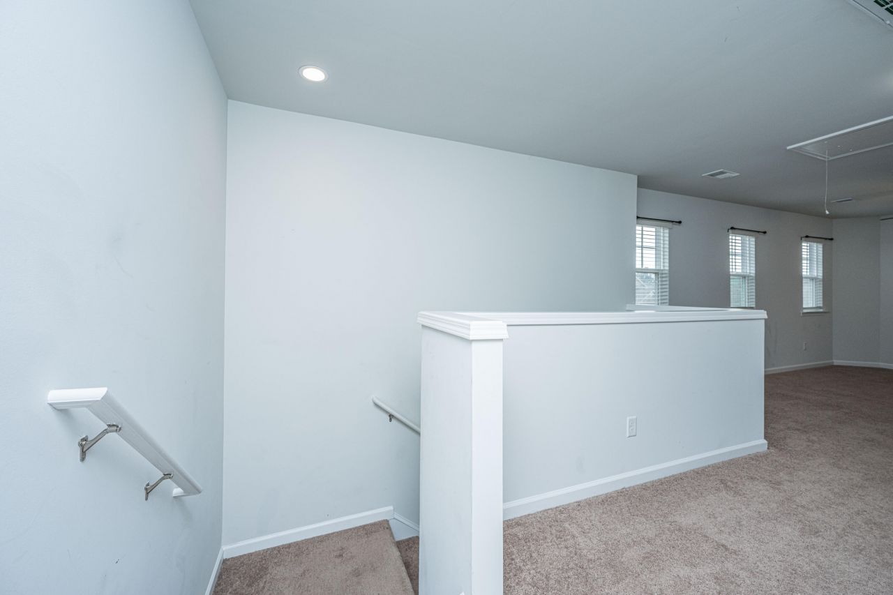 422 Silent Bluff Drive Photo 33