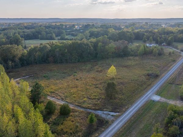 71 W Kinzer Lane, Searcy, AR 72143