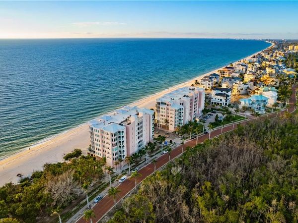 255 Barefoot Beach BLVD, Unit PH3, BONITA SPRINGS, FL 34134