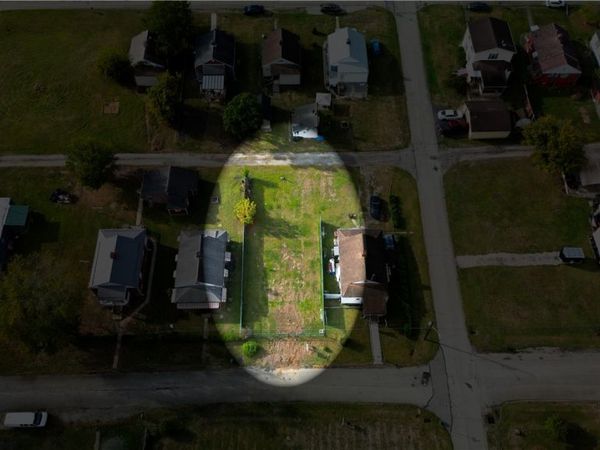 35 Clark Street, Clarksville, PA 15322