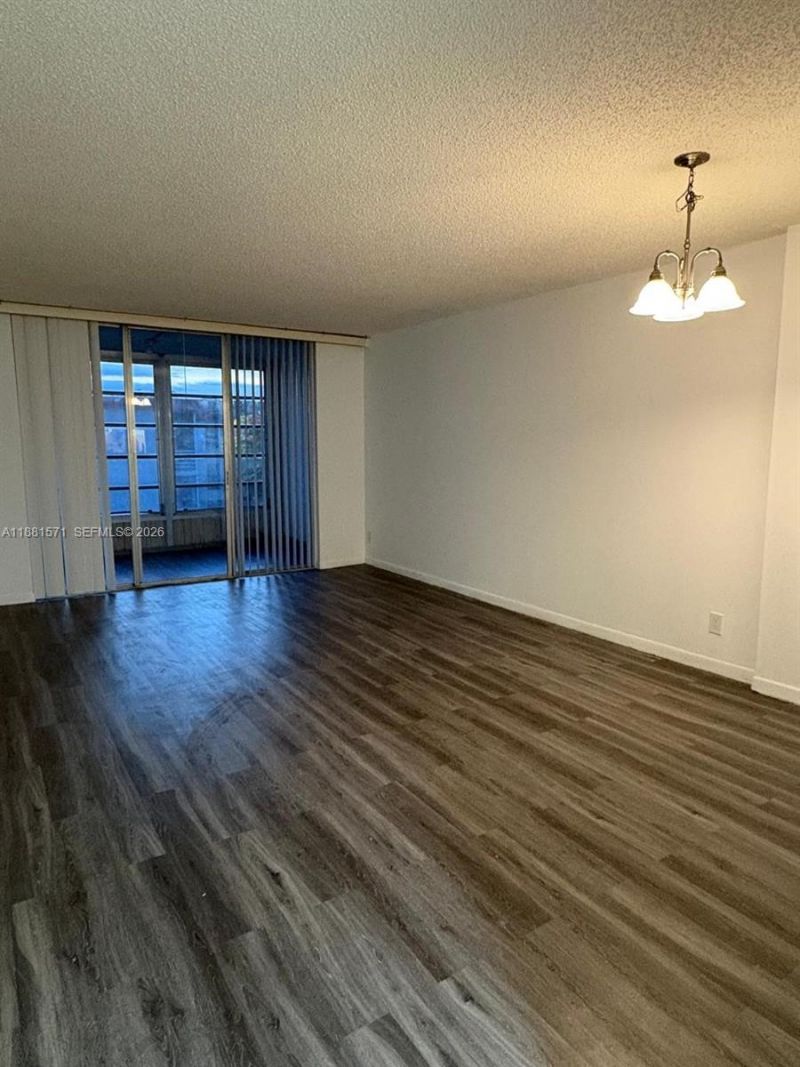3001 NW 48th Ave, Unit 440, Lauderdale Lakes, FL 33313 Photo