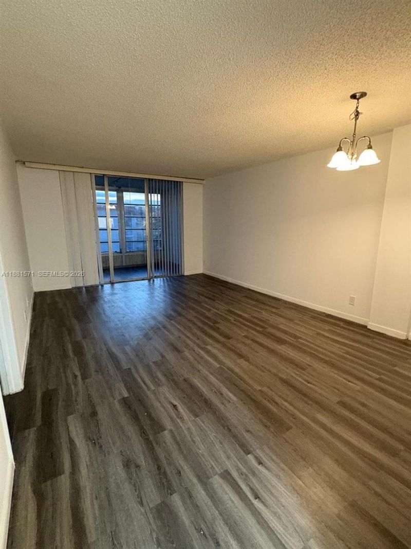 3001 NW 48th Ave, Unit 440, Lauderdale Lakes, FL 33313 Photo