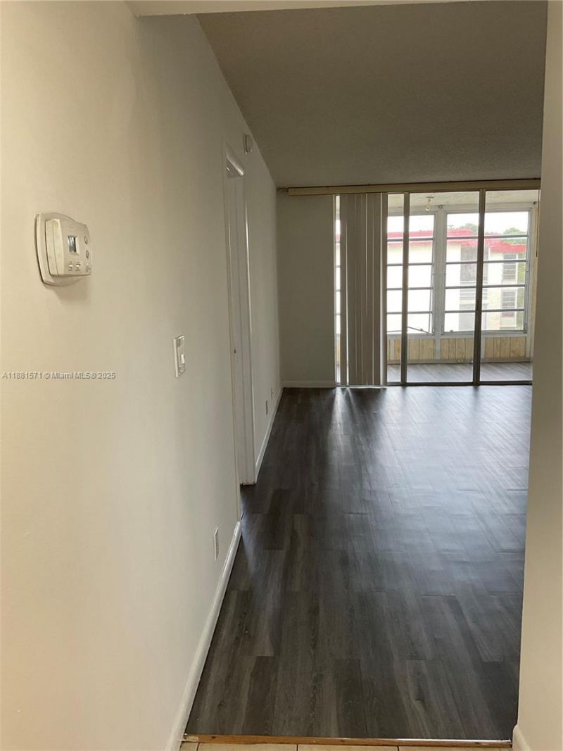 3001 NW 48th Ave, Unit 440, Lauderdale Lakes, FL 33313 Photo