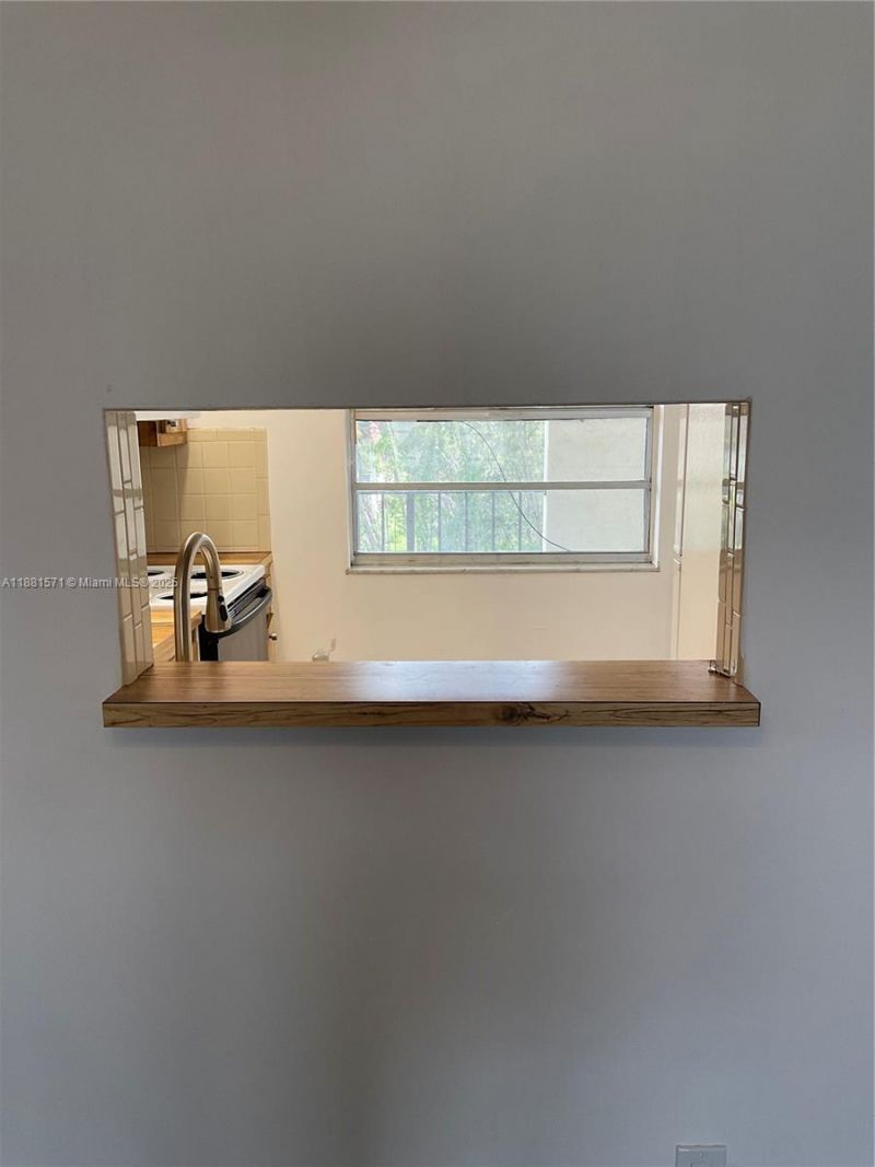 3001 NW 48th Ave, Unit 440, Lauderdale Lakes, FL 33313 Photo