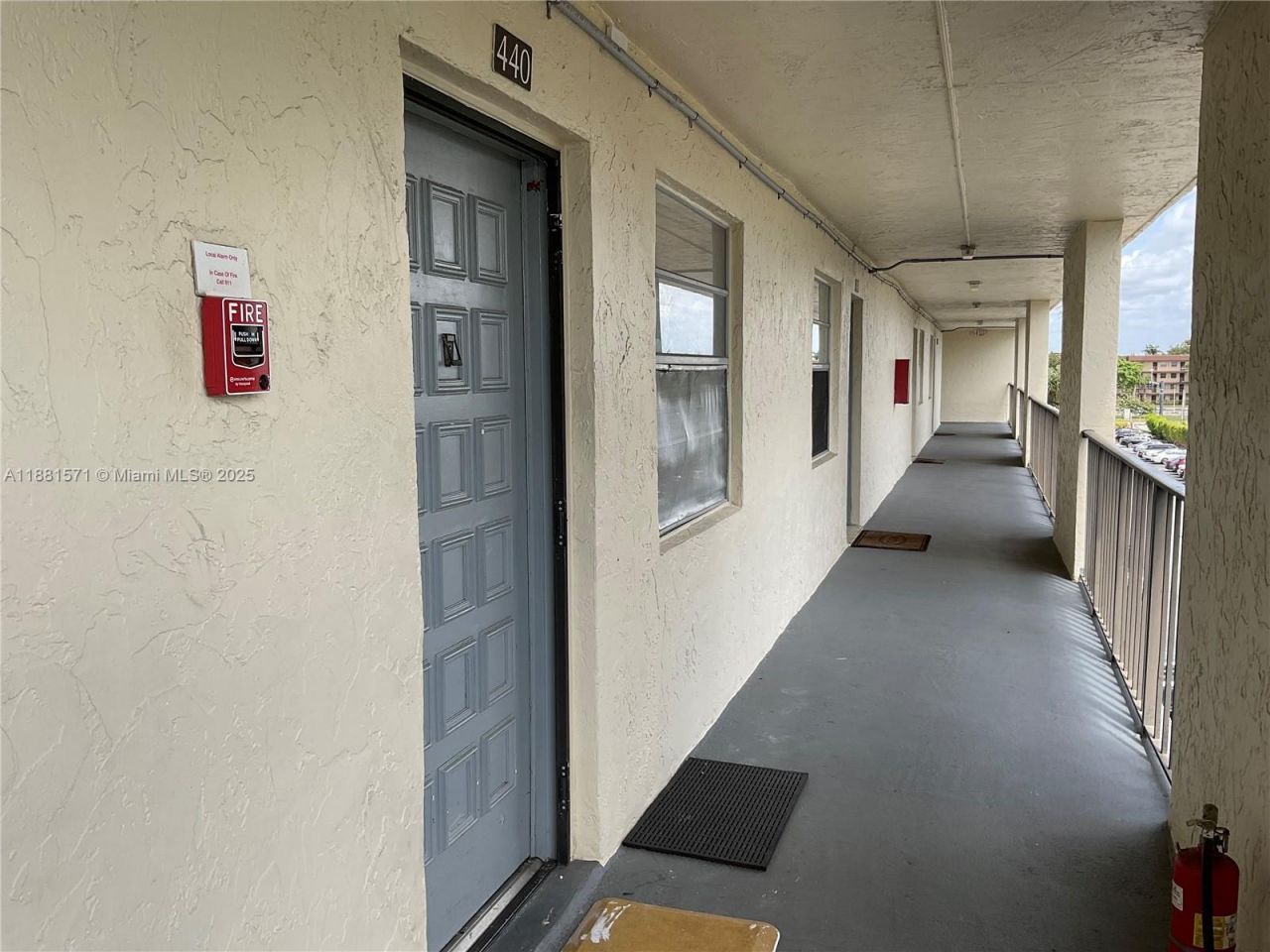 3001 NW 48th Ave, Unit 440, Lauderdale Lakes, FL 33313 Photo