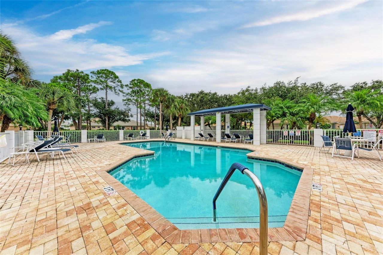 119 Woodbridge Drive, Unit 103, Venice, FL 34293 Photo