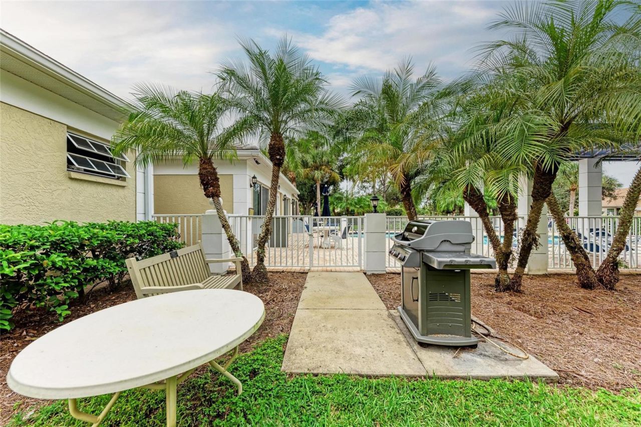 119 Woodbridge Drive, Unit 103, Venice, FL 34293 Photo