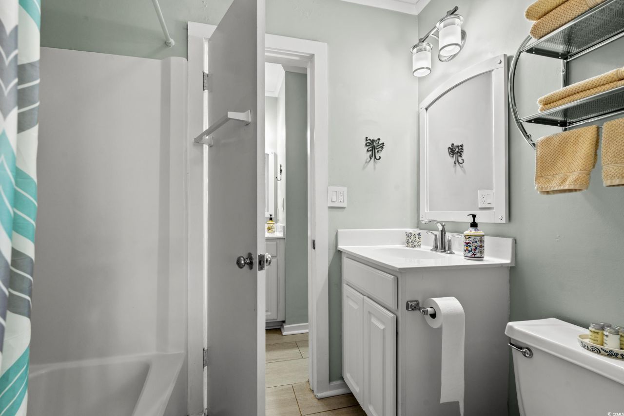 415 Ocean Creek Dr. Photo 7