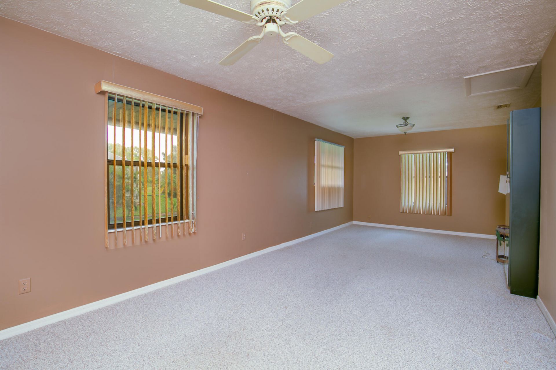 3013 SE Darien Road, Port Saint Lucie, FL 34952 Photo